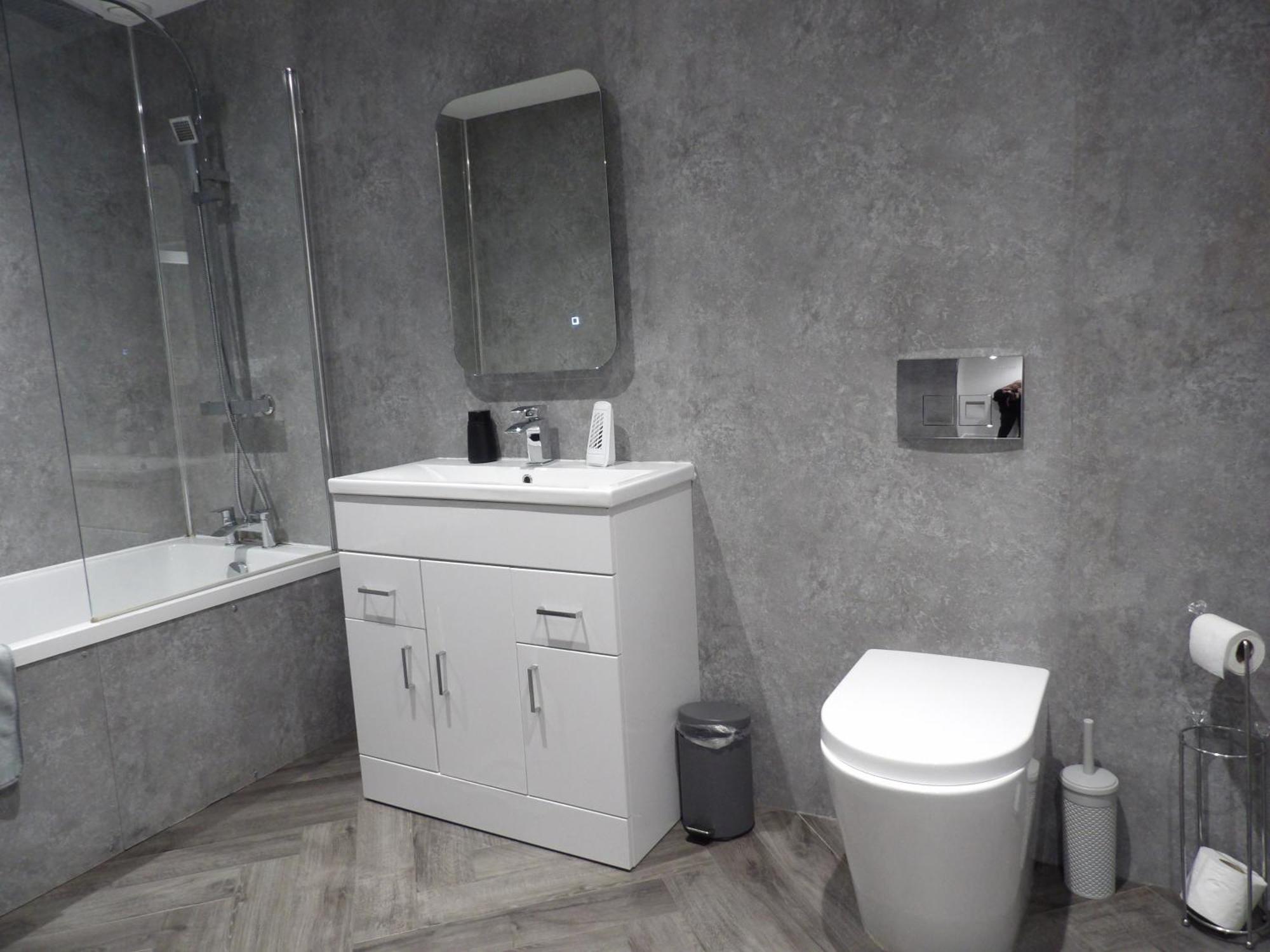 Lovely 3 Bedroom Apartment With Private Garden In Edinburgh City Centre Exterior foto
