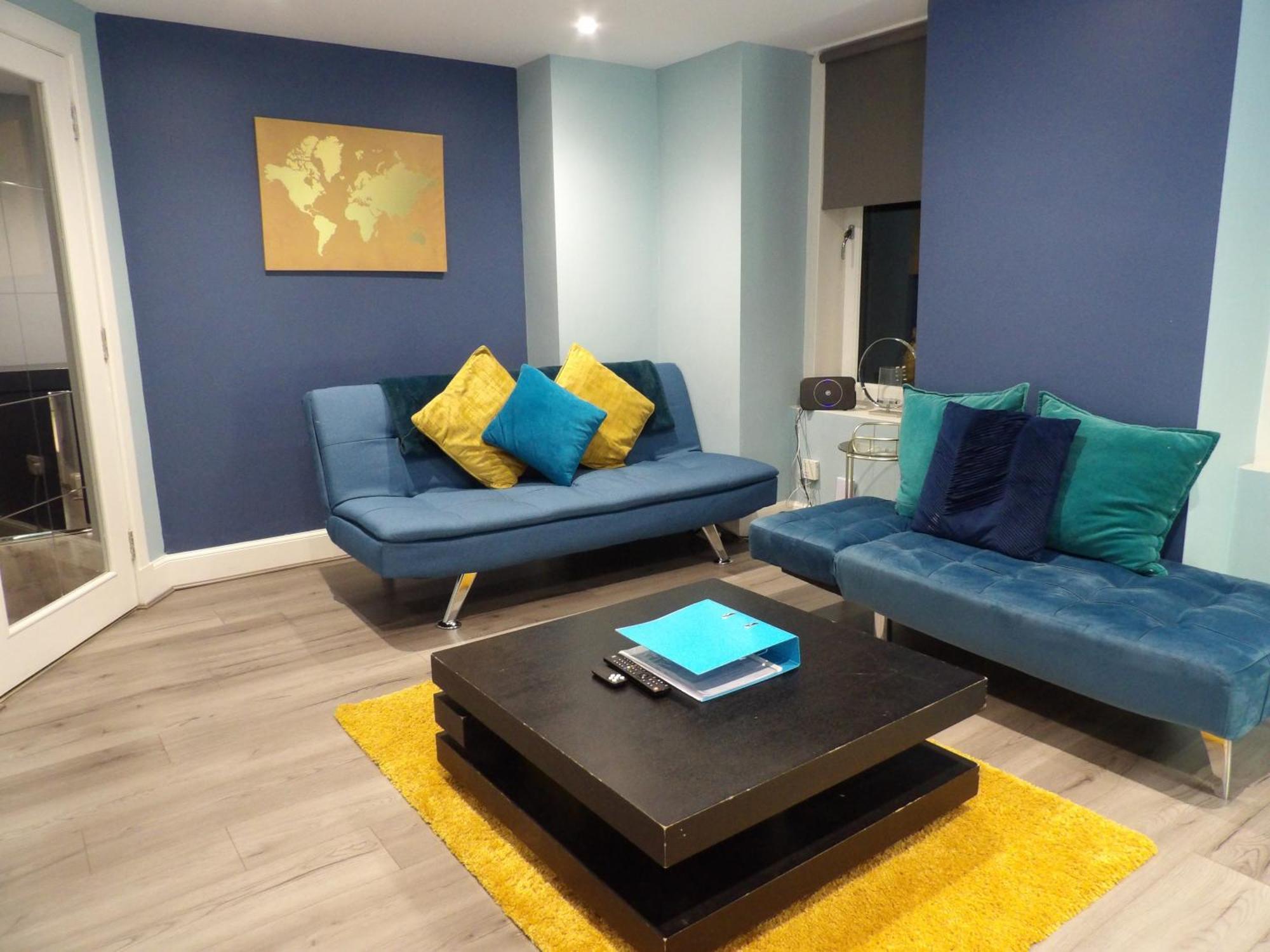 Lovely 3 Bedroom Apartment With Private Garden In Edinburgh City Centre Exterior foto
